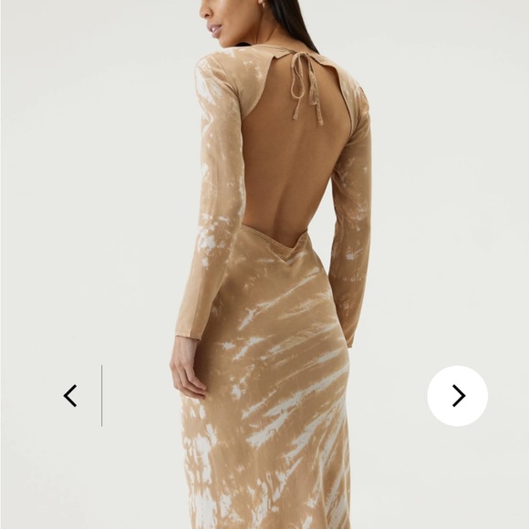 Third Form, long sleeve tie back midi dress - Picture 2 of 5